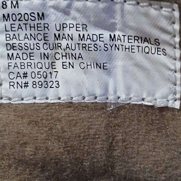 Roots Brown Mens Hiking Boots with Lace-Up Design. NWT. Size 8 - Picture 7 of 10